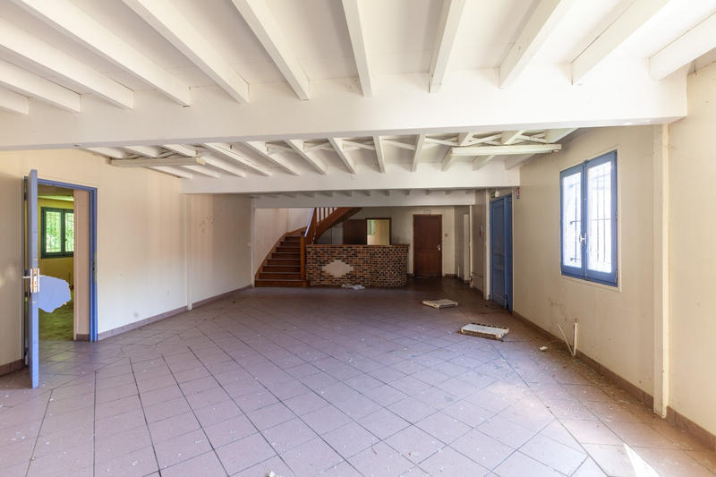 Immeuble - 3 863 m²