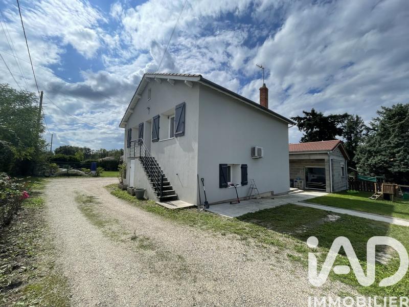 Maison - 181 m² - 9 pièces