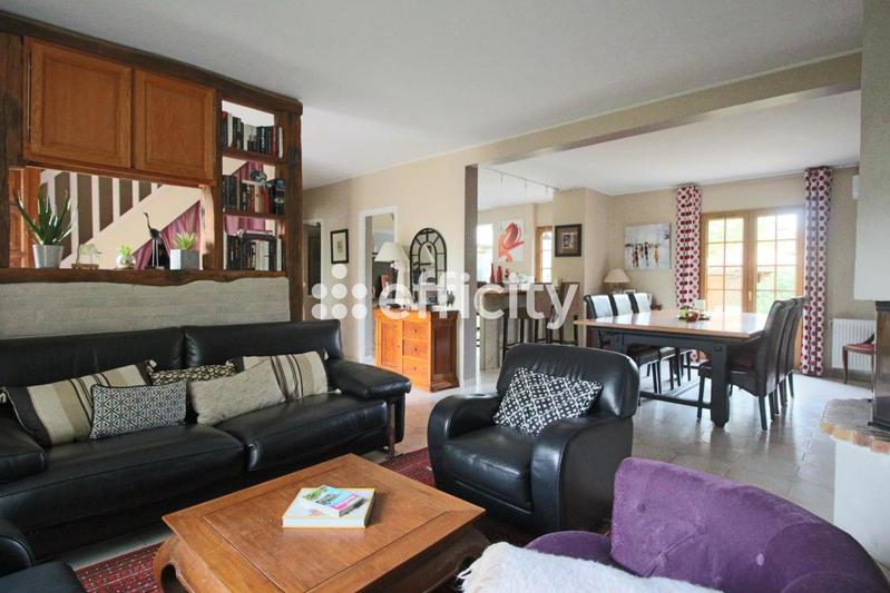 Maison - 160 m² - 6 pièces