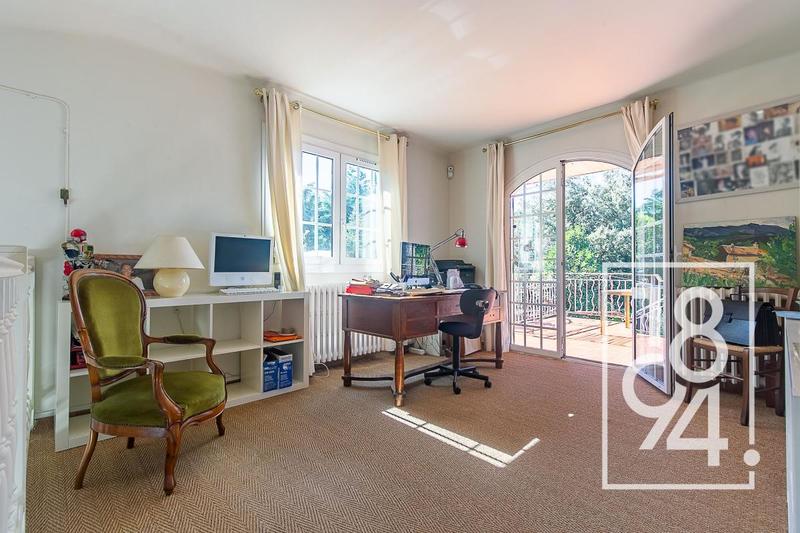 Maison - 192 m² - 7 pièces