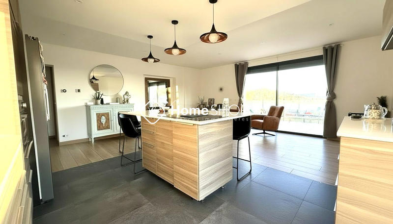 Villa - 120 m² - 5 pièces