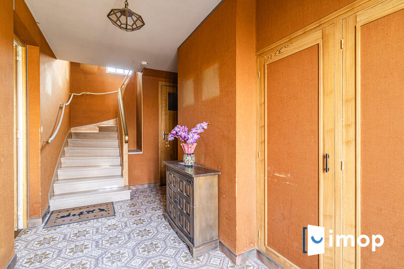 Maison - 121 m² - 7 pièces