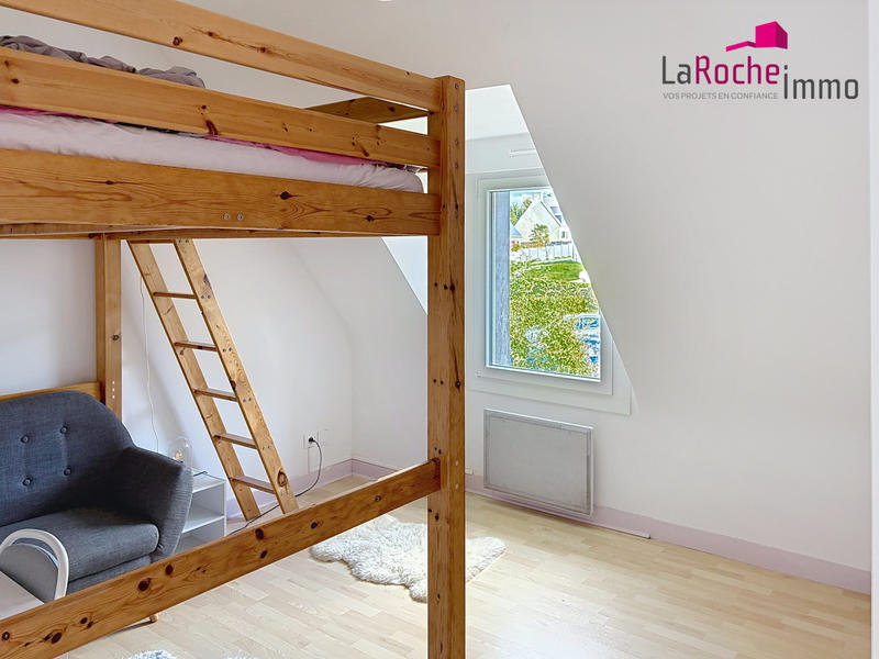 Maison - 111 m² - 6 pièces