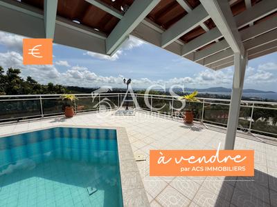 Propriété - 350 m² - 10 pièces