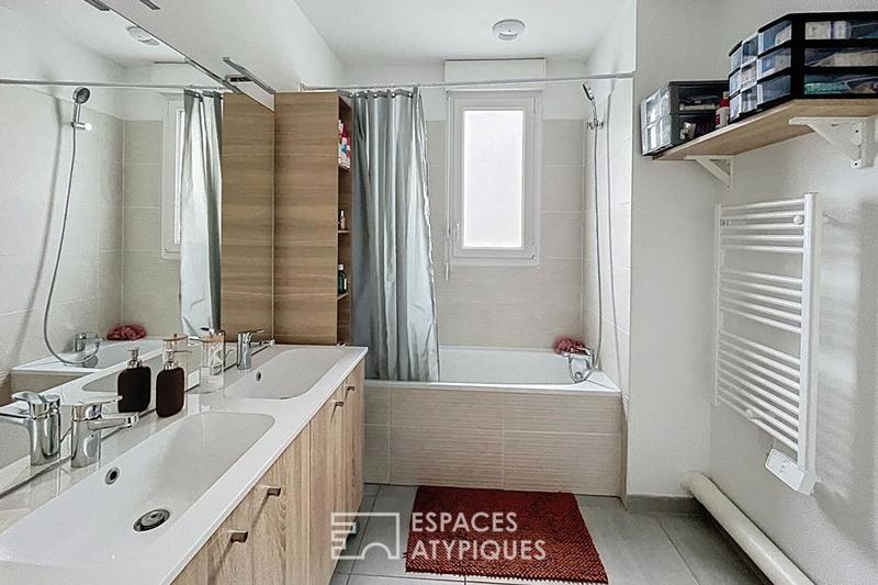 Maison - 88 m² - 4 pièces