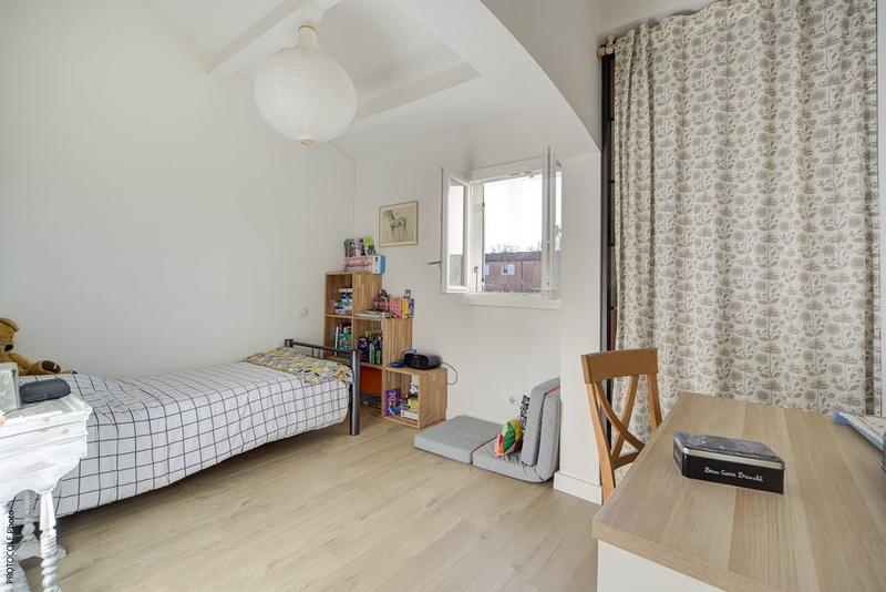 Maison - 95 m² - 6 pièces