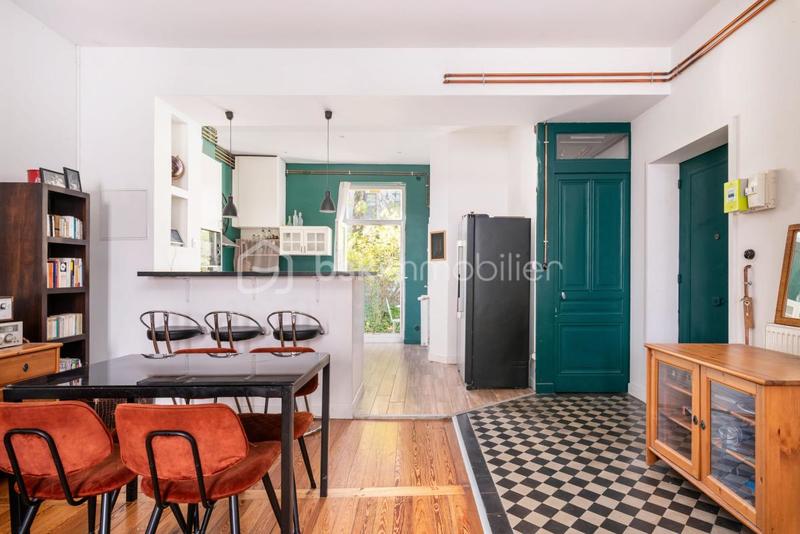 Appartement - 70 m² - 3 pièces