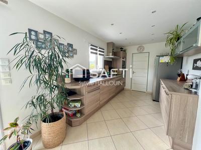 Maison - 127 m² - 5 pièces