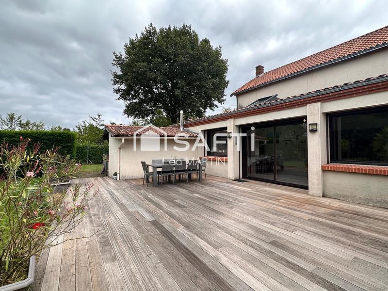 Maison - 200 m² - 7 pièces