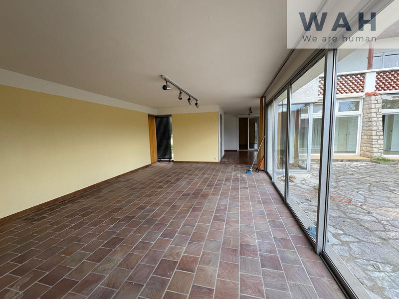 Appartement - 170 m² - 5 pièces