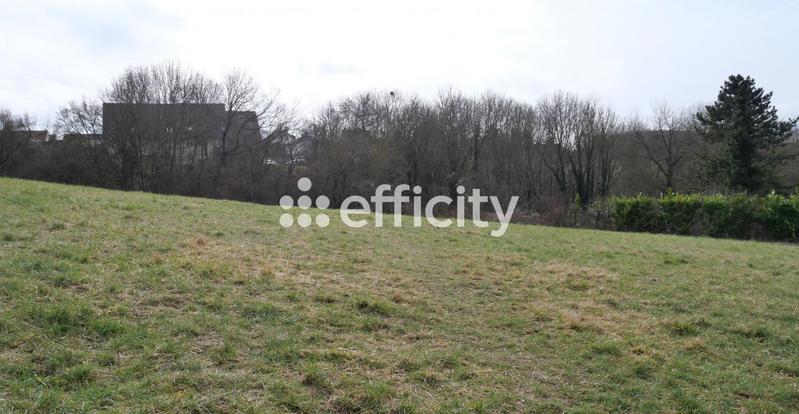 Terrain - 2 700 m²