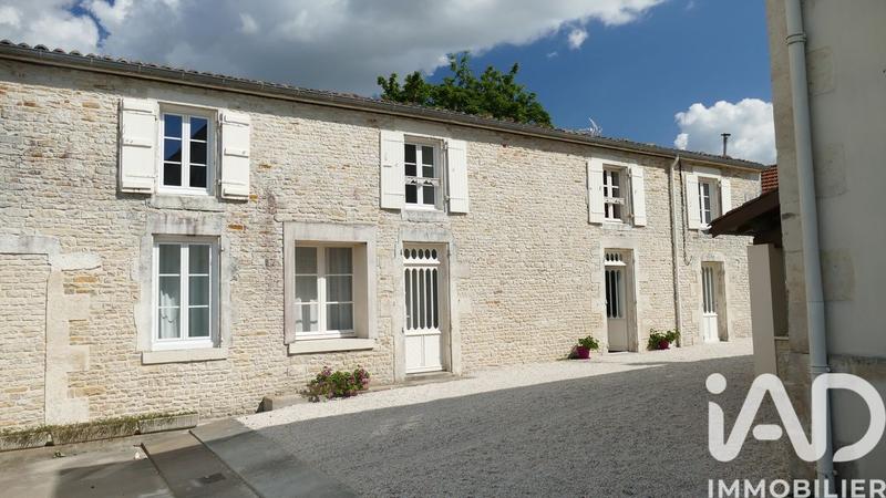 Maison de maîtres - 431 m² - 15 pièces