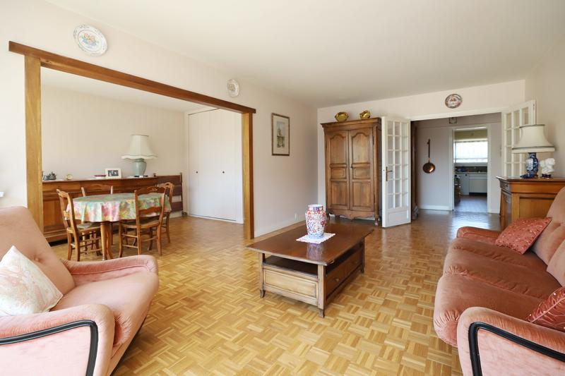 Appartement - 82 m² - 4 pièces