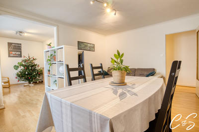 Appartement - 98 m² - 4 pièces