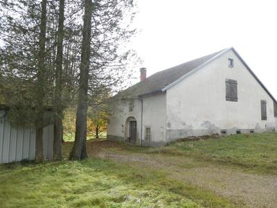 Maison - 90 m² - 7 pièces