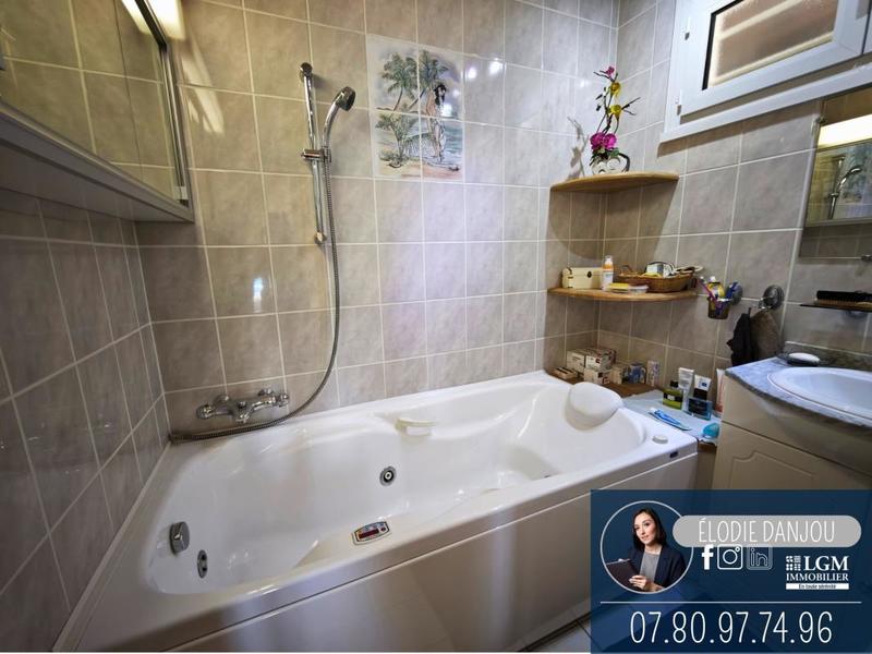 Maison - 160 m² - 5 pièces