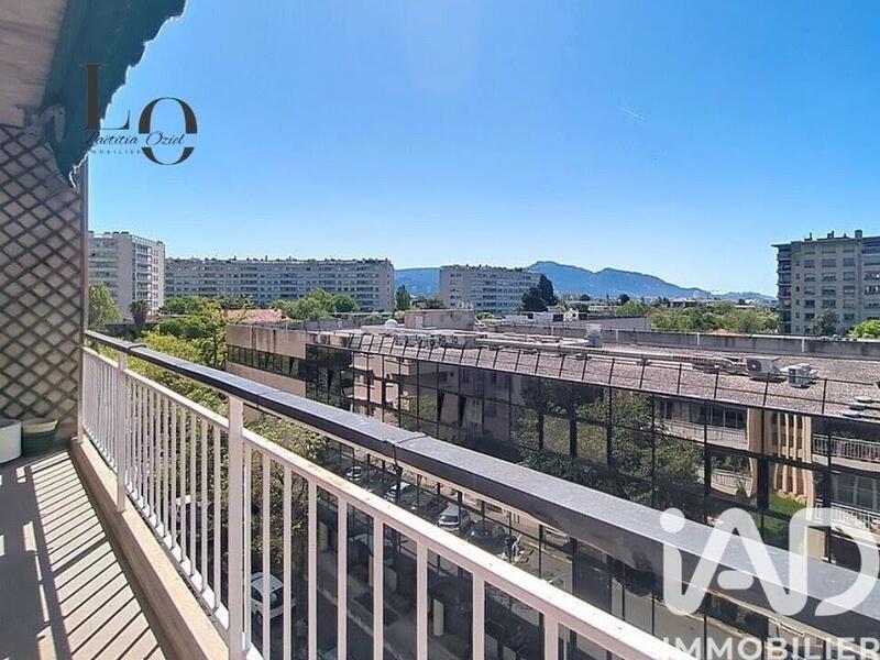 Appartement - 101 m² - 5 pièces