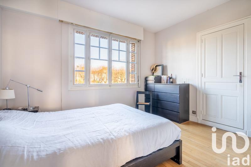 Maison - 369 m² - 12 pièces