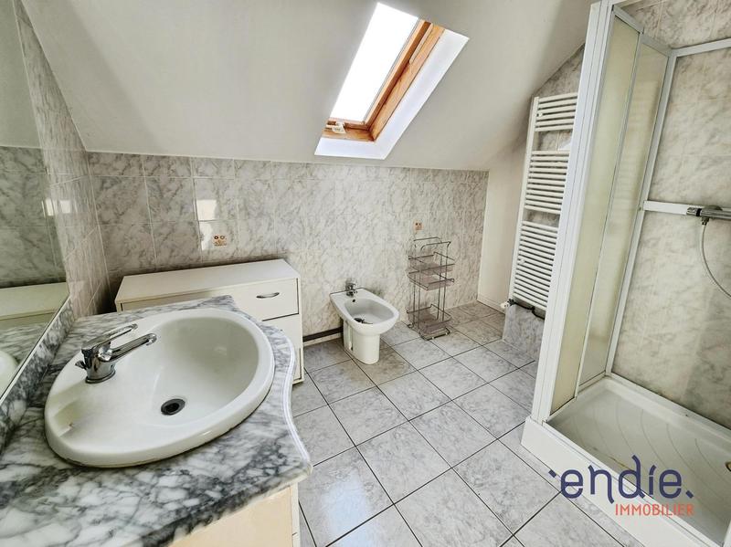 Maison - 108 m² - 5 pièces