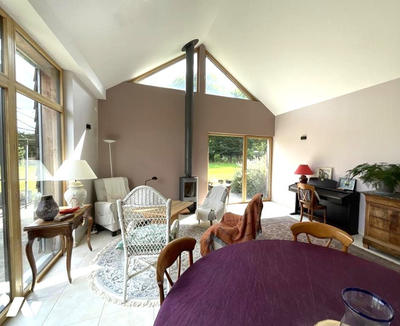 Maison - 160 m² - 6 pièces