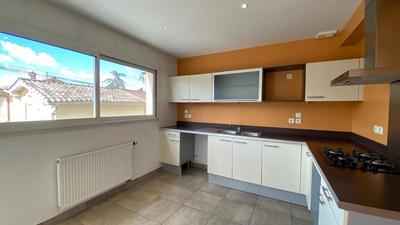 Maison - 156 m² - 6 pièces