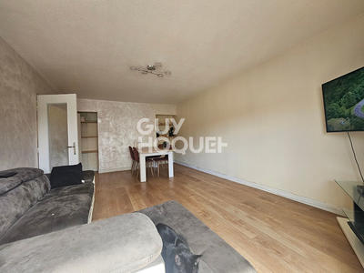 Appartement - 100 m² - 5 pièces