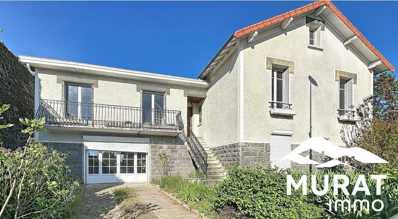 Maison - 200 m² - 7 pièces