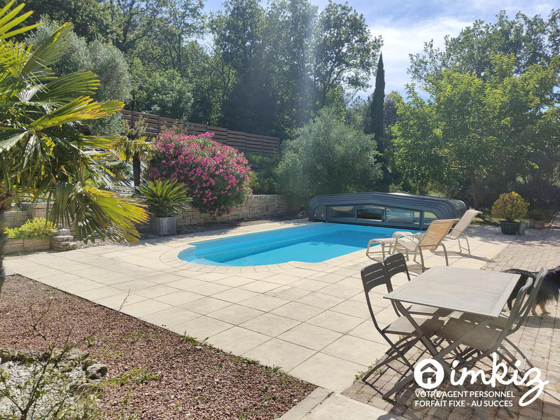 Maison - 315 m² - 10 pièces