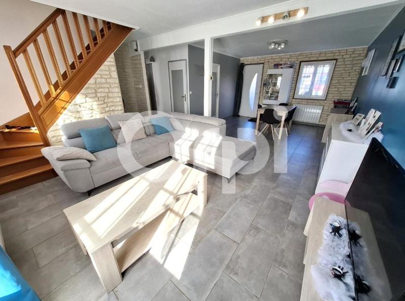 Maison - 90 m² - 4 pièces