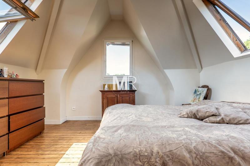 Maison - 103 m² - 5 pièces