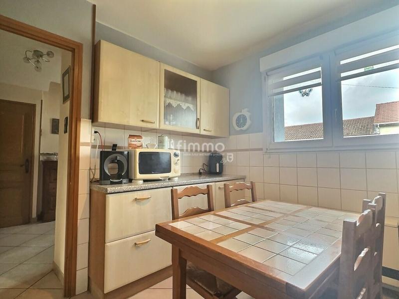 Maison - 80 m² - 5 pièces