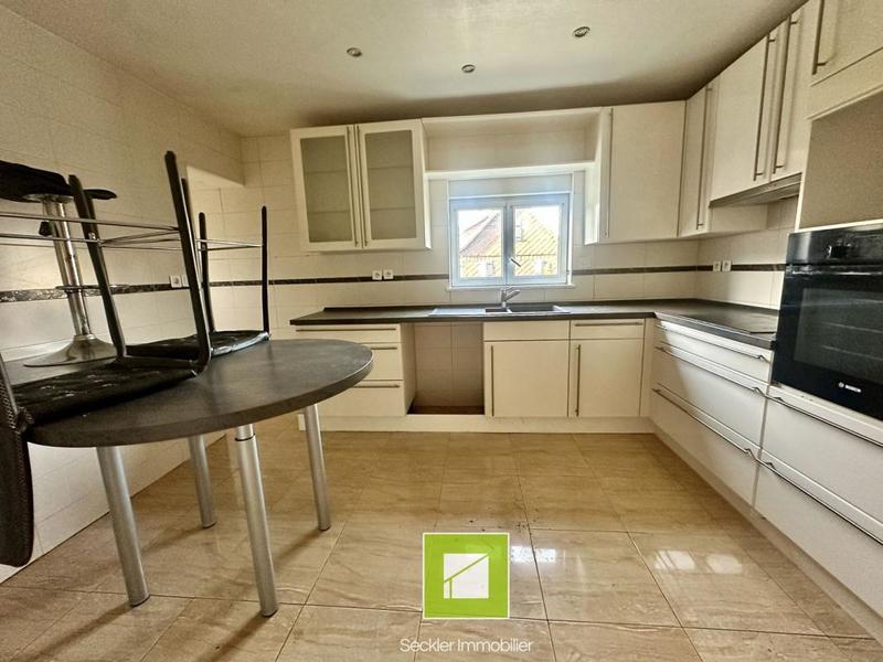 Maison traditionnelle - 130 m² - 4 pièces