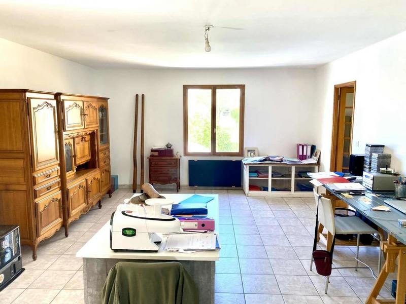 Pavillon - 152 m² - 4 pièces