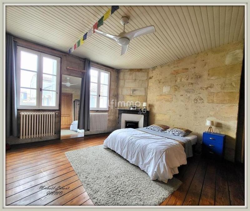 Maison en pierre - 146 m² - 6 pièces