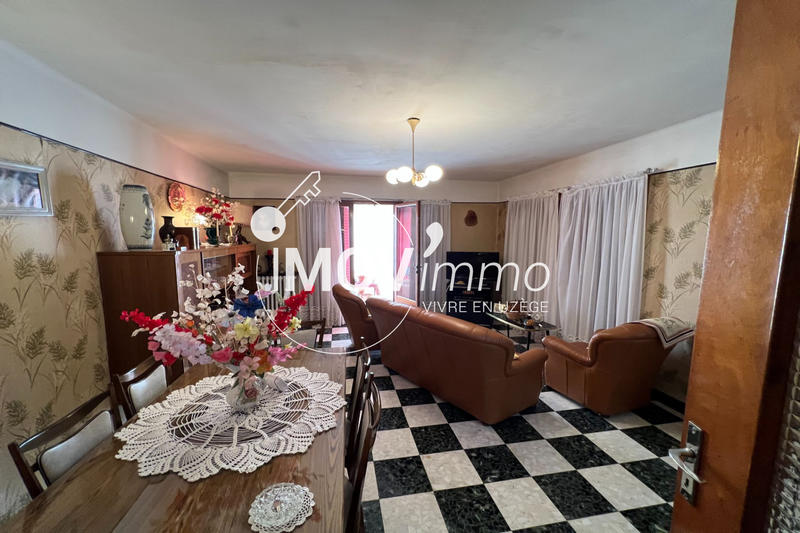 Maison - 123 m² - 7 pièces