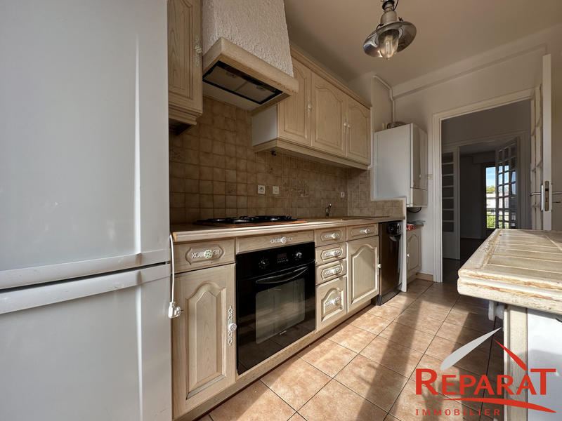 Appartement - 102 m² - 5 pièces