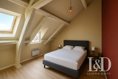 Appartement - 85 m² - 3 pièces