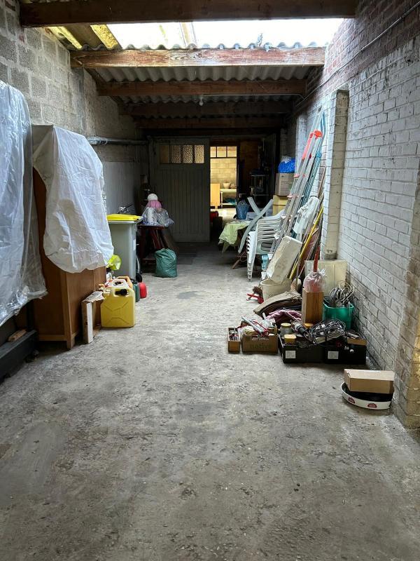 Maison - 313 m² - 17 pièces