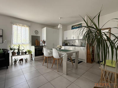 Appartement - 61 m² - 3 pièces