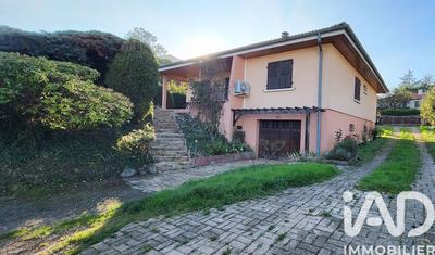 Maison - 143 m² - 6 pièces