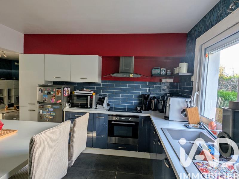 Maison - 96 m² - 5 pièces