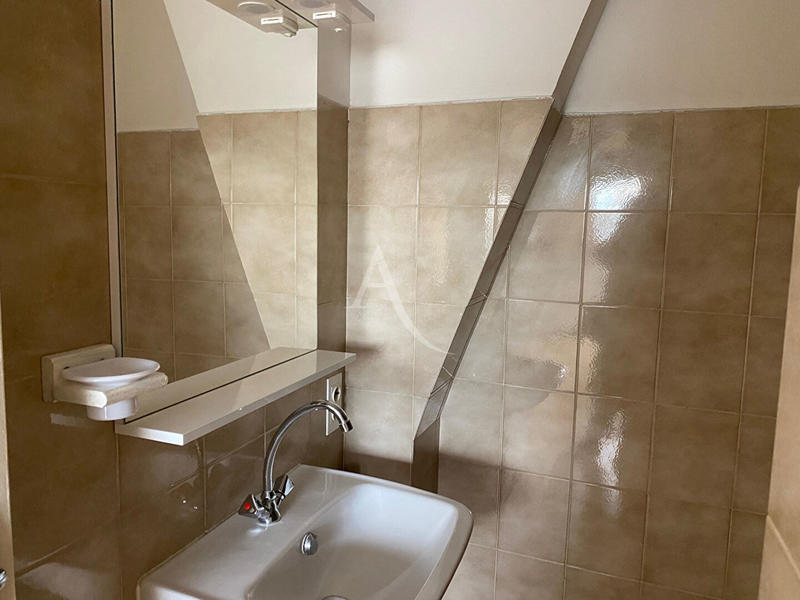 Appartement - 17 m² - 1 pièce