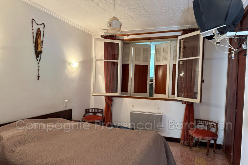 Maison - 92 m² - 1 pièce