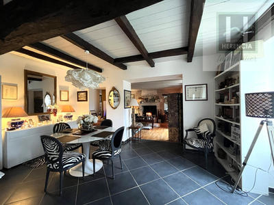 Maison ancienne - 170 m² - 6 pièces