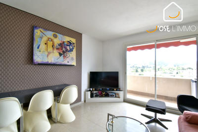 Appartement - 57 m² - 3 pièces