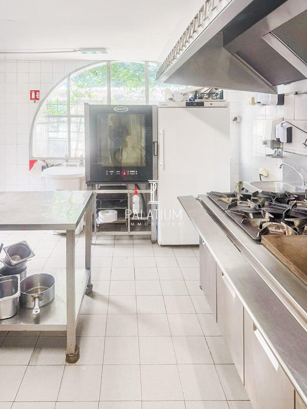 Fonds de commerce - Hôtellerie / Restauration - 200 m²