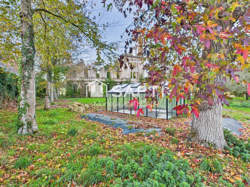 Propriété - 268 m² - 7 pièces