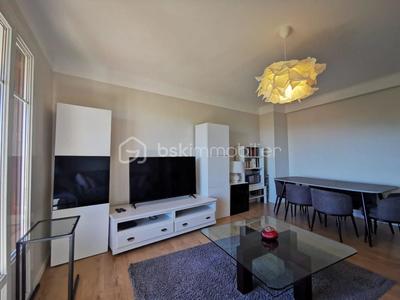 Appartement - 67 m² - 3 pièces