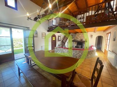 Maison - 114 m² - 5 pièces