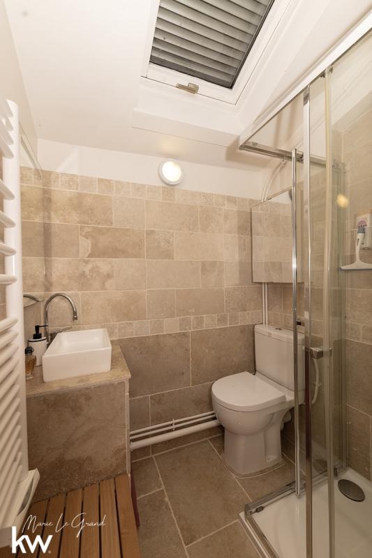 Corps de ferme - 251 m² - 11 pièces